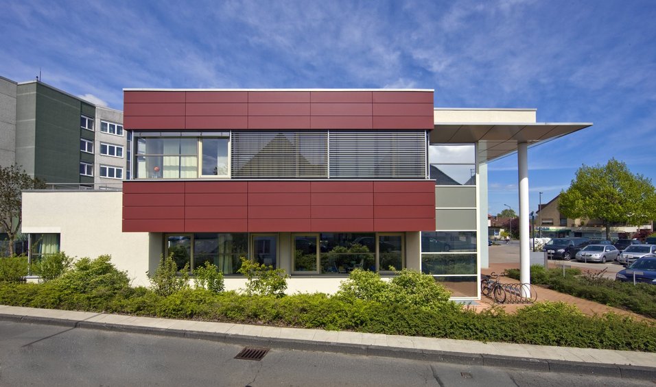 Foto: PHV-Dialysezentrum Bünde Außenansicht Foto: PHV-Dialysezentrum Bünde Außenansicht