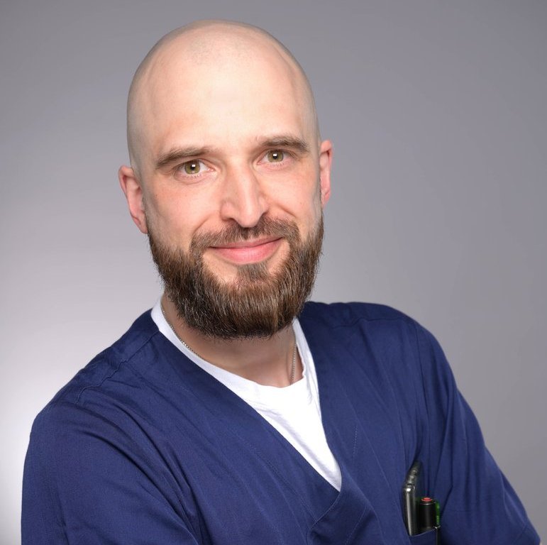 Foto: Dr. med. Adrian Klietz Foto: Dr. med. Adrian Klietz