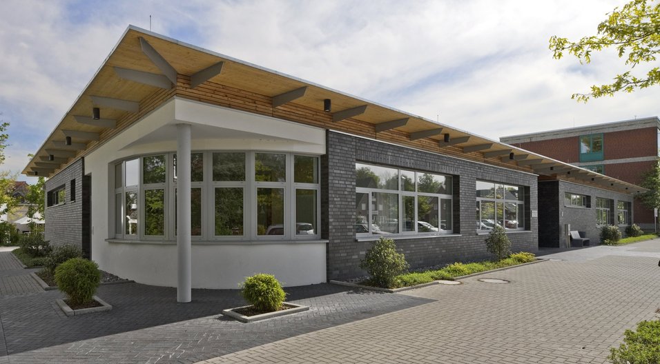 Foto: PHV-Dialysezentrum Harsewinkel Außenansicht Foto: PHV-Dialysezentrum Harsewinkel Außenansicht