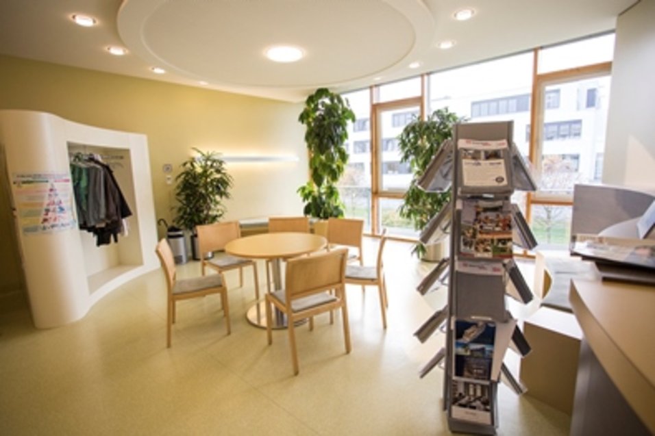 Foto: PHV-Dialysezentrum Paderborn Innenansicht Foto: PHV-Dialysezentrum Paderborn Innenansicht
