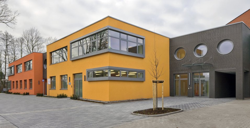 Foto: PHV-Dialysezentrum Gütersloh Außenansicht Foto: PHV-Dialysezentrum Gütersloh Außenansicht