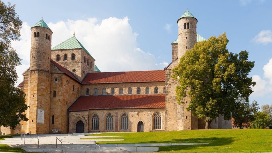 Foto: Michaeliskirche Foto: Michaeliskirche